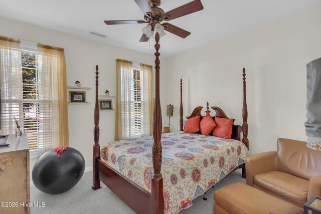 35 Stroud Will Court, Rocky Point, NC 28457