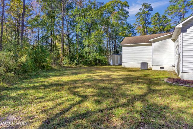 35 Stroud Will Court, Rocky Point, NC 28457