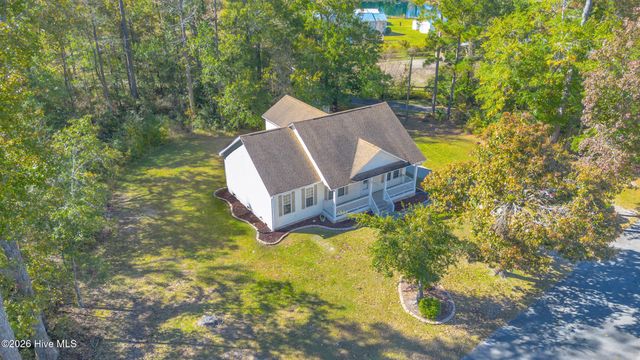 35 Stroud Will Court, Rocky Point, NC 28457