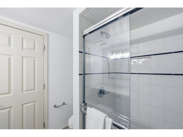 2020 Centennial Dr, Louisville, CO 80027