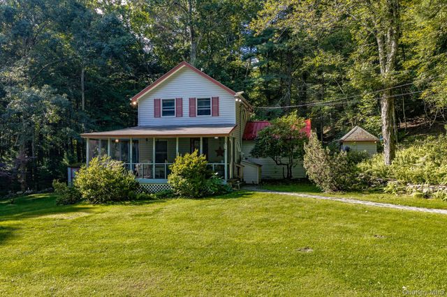 27 Little Road, Wurtsboro, NY 12790