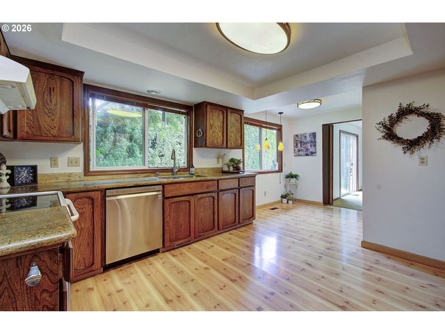7206 Ne MEADOWS Dr, Vancouver, WA 98662