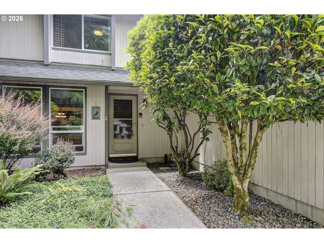 7206 Ne MEADOWS Dr, Vancouver, WA 98662