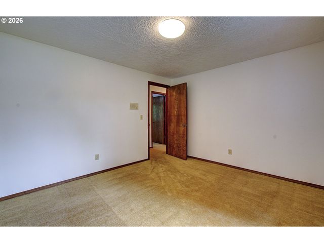 7206 Ne MEADOWS Dr, Vancouver, WA 98662