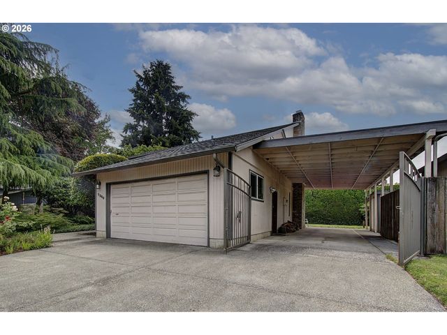 7206 Ne MEADOWS Dr, Vancouver, WA 98662