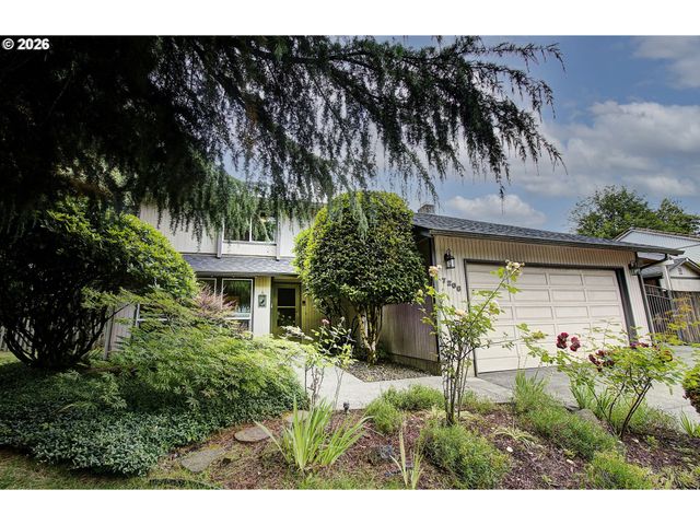 7206 Ne MEADOWS Dr, Vancouver, WA 98662