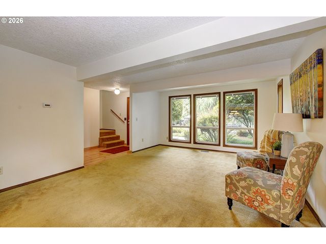 7206 Ne MEADOWS Dr, Vancouver, WA 98662