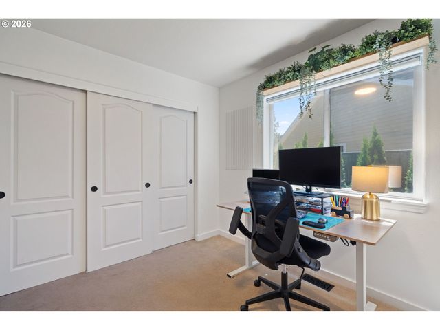 3144 Ne 2ND Ct, Hillsboro, OR 97124