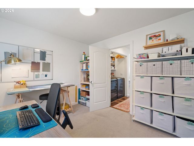 3144 Ne 2ND Ct, Hillsboro, OR 97124