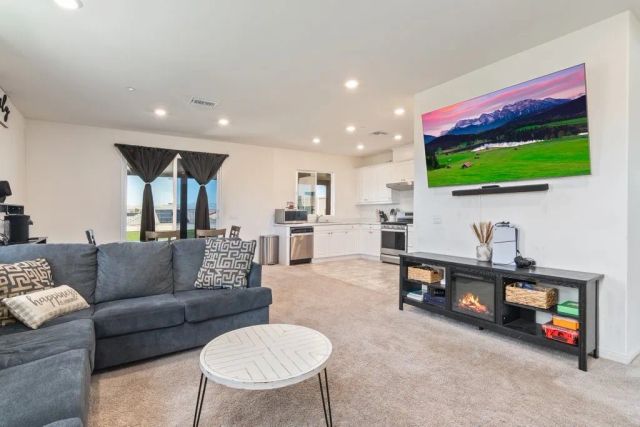 27750 Via Santa Catarina, Menifee, CA 92585