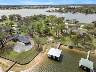 2109 Beavers Point, Bonham, TX 75418