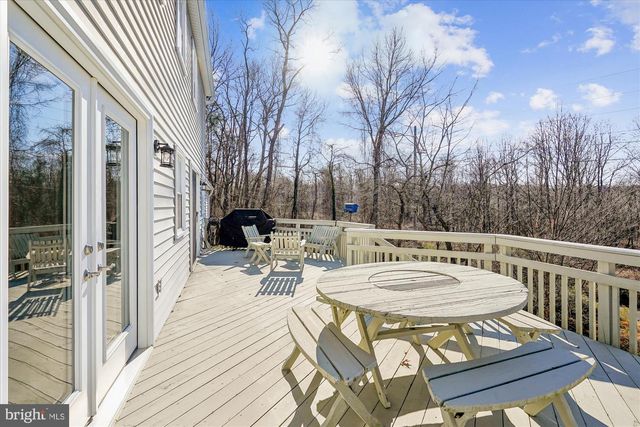 1918 CONTRALTO CT, Vienna, VA 22182