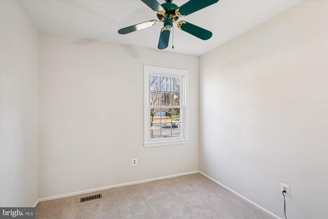 1918 CONTRALTO CT, Vienna, VA 22182