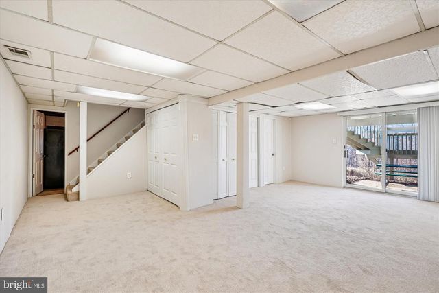 1918 CONTRALTO CT, Vienna, VA 22182