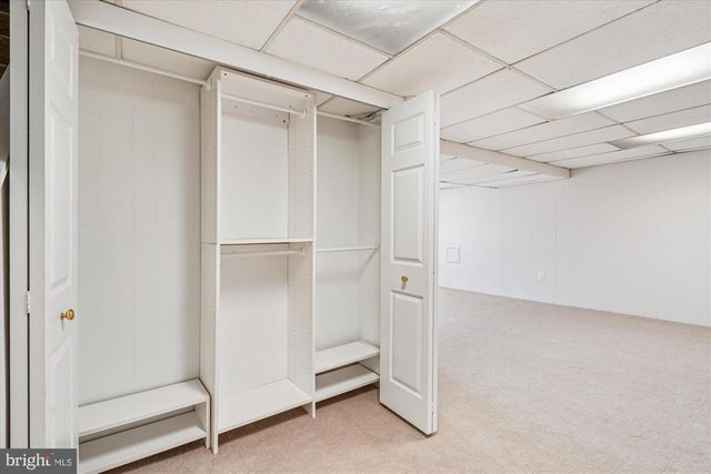 1918 CONTRALTO CT, Vienna, VA 22182