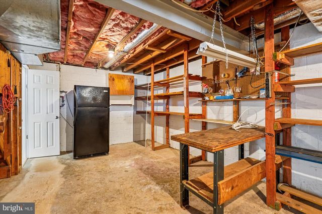 1918 CONTRALTO CT, Vienna, VA 22182