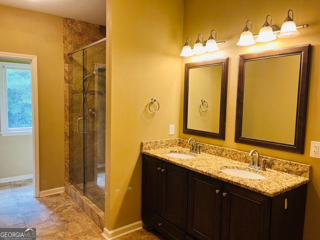 70 Indian Bluff Drive, Sharpsburg, GA 30277