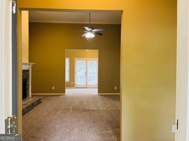 70 Indian Bluff Drive, Sharpsburg, GA 30277
