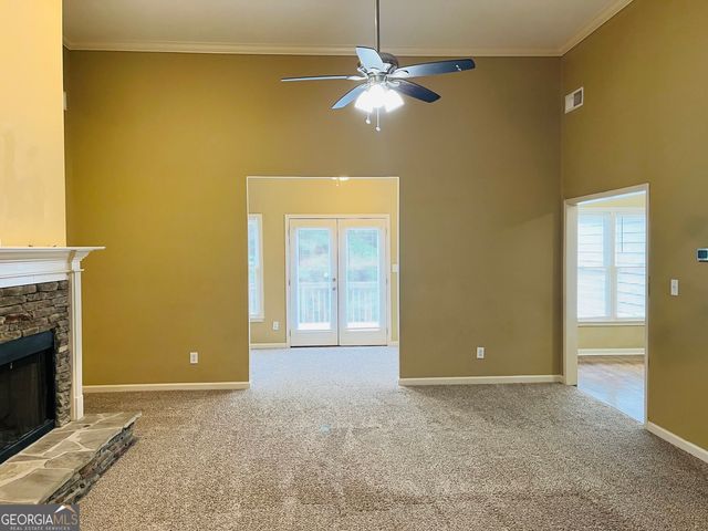 70 Indian Bluff Drive, Sharpsburg, GA 30277