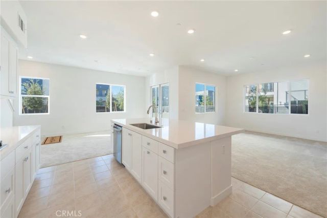 121 Baluster, Irvine, CA 92618