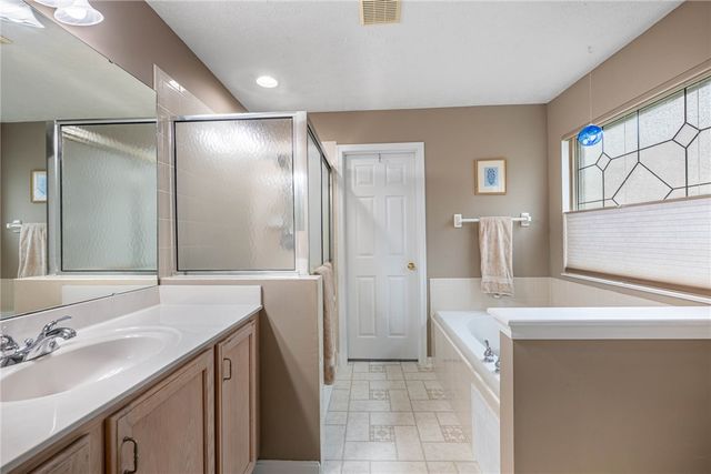 155 Keevers Point, Springboro, OH 45066
