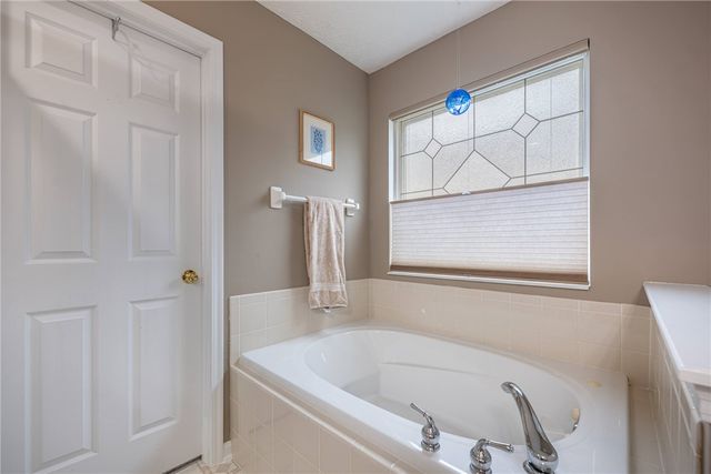 155 Keevers Point, Springboro, OH 45066