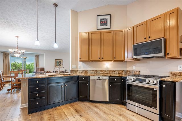 155 Keevers Point, Springboro, OH 45066