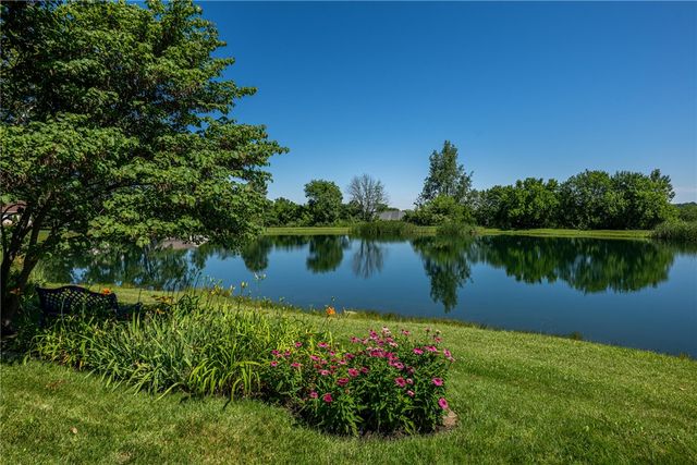 155 Keevers Point, Springboro, OH 45066