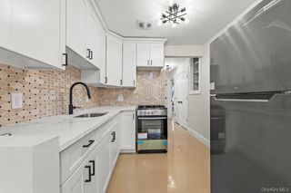 877 E 55th Street #2, Brooklyn, NY 11234