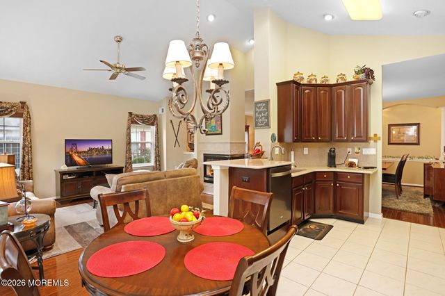 3 Clermont Court, Manchester, NJ 08759