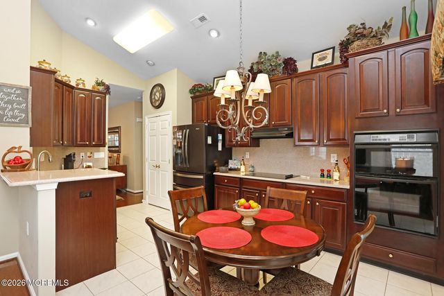 3 Clermont Court, Manchester, NJ 08759