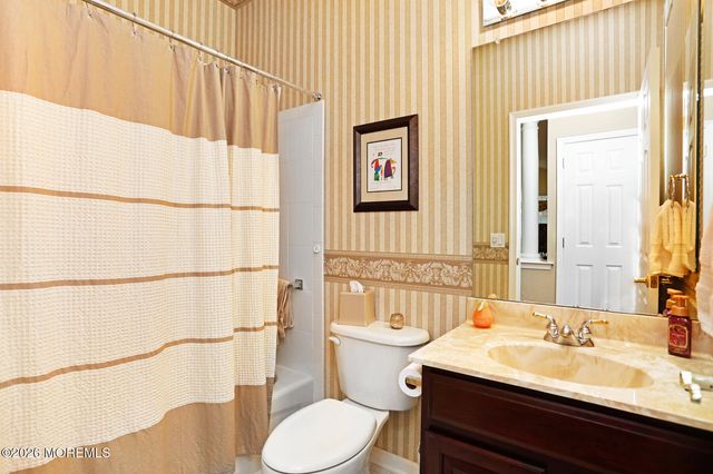 3 Clermont Court, Manchester, NJ 08759