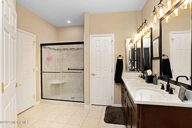 3 Clermont Court, Manchester, NJ 08759