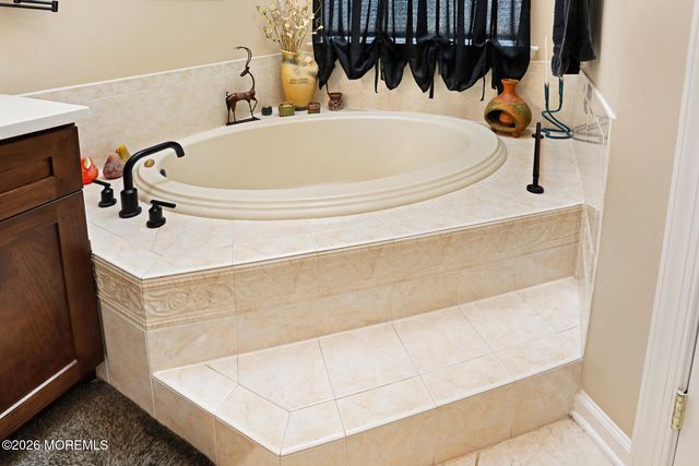 3 Clermont Court, Manchester, NJ 08759