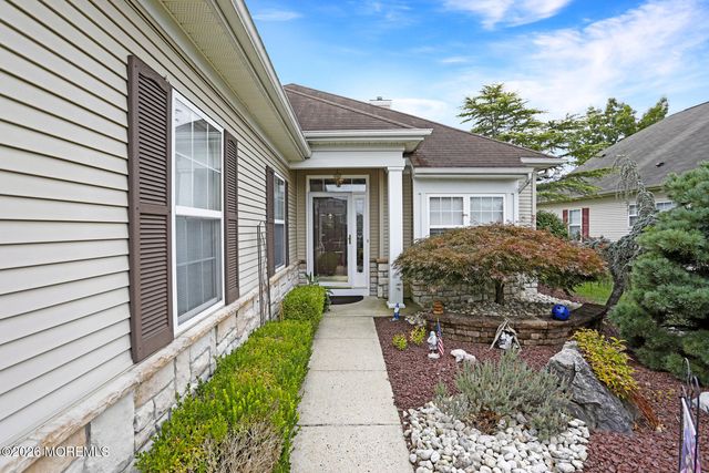 3 Clermont Court, Manchester, NJ 08759