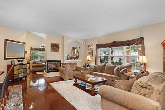 3 Clermont Court, Manchester, NJ 08759