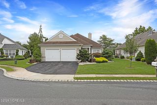 3 Clermont Court, Manchester, NJ 08759