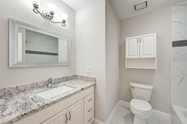 6802 Glenray Drive, Houston, TX 77084