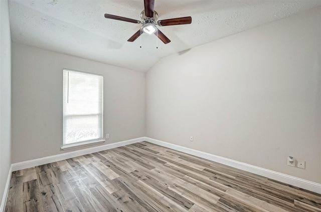 6802 Glenray Drive, Houston, TX 77084