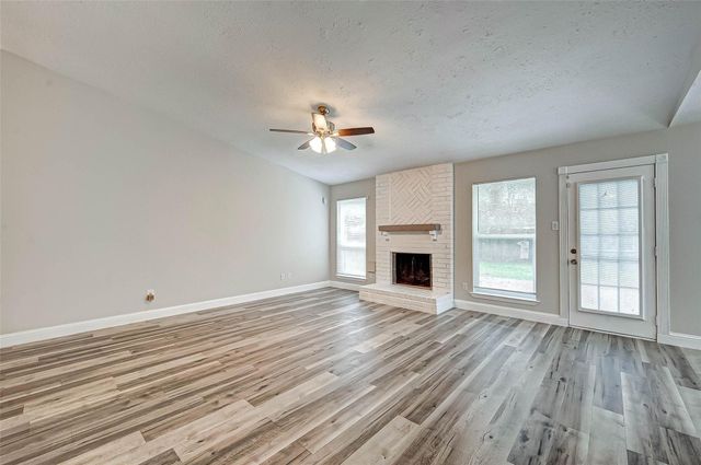 6802 Glenray Drive, Houston, TX 77084