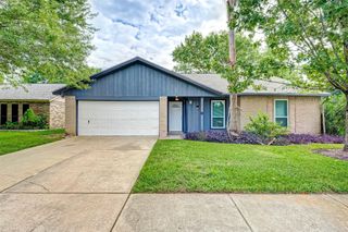 6802 Glenray Drive, Houston, TX 77084