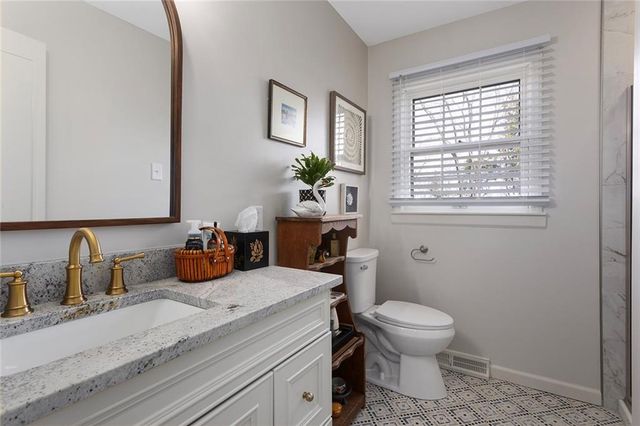 1005 N Morse Avenue, Liberty, MO 64068