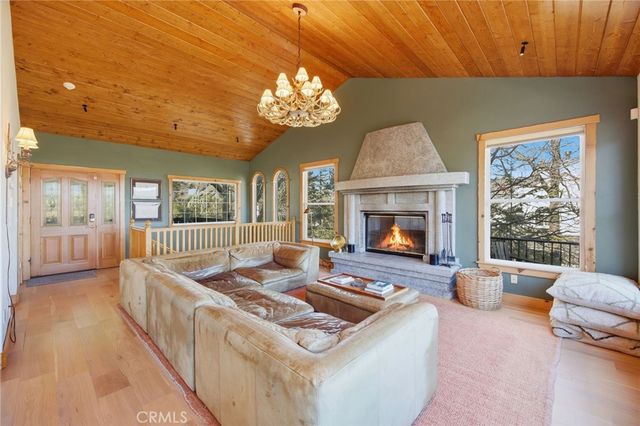 417 Emerald, Lake Arrowhead, CA 92352