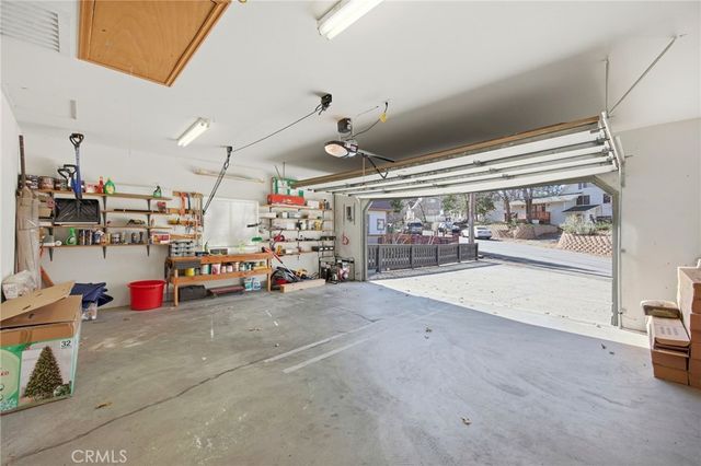 417 Emerald, Lake Arrowhead, CA 92352