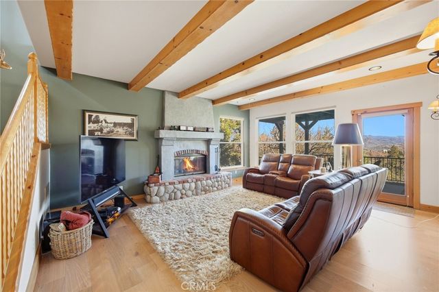 417 Emerald, Lake Arrowhead, CA 92352