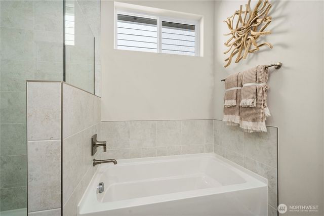 3923 Flat Top Drive, Bremerton, WA 98312