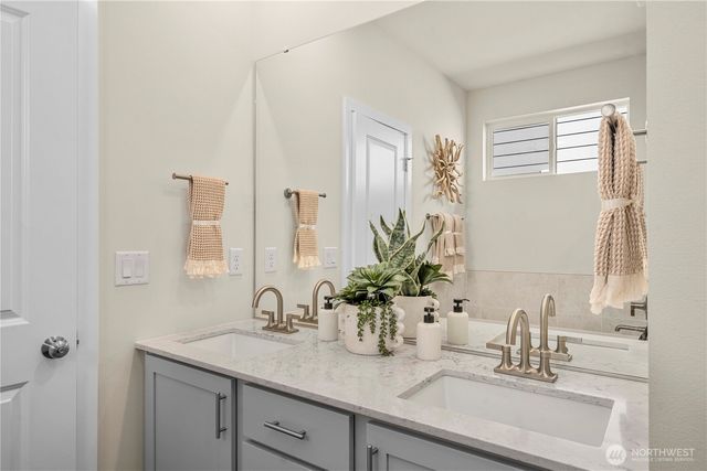 3923 Flat Top Drive, Bremerton, WA 98312