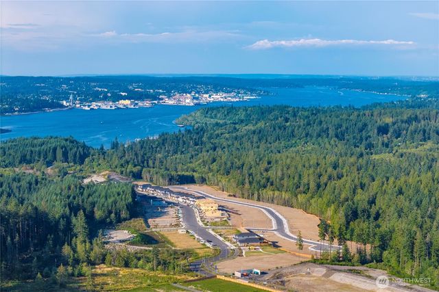 3923 Flat Top Drive, Bremerton, WA 98312