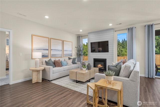 3923 Flat Top Drive, Bremerton, WA 98312