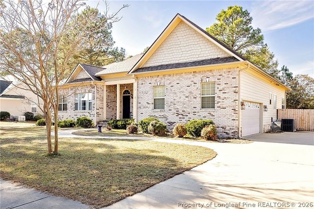 6209 Castlebrooke Lane, Linden, NC 28356